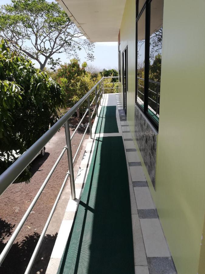 Cucuve Eco Hostal Puerto Baquerizo Moreno Dış mekan fotoğraf